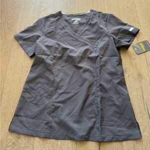 Momentum by Maevn Women's Gray Scrub Top